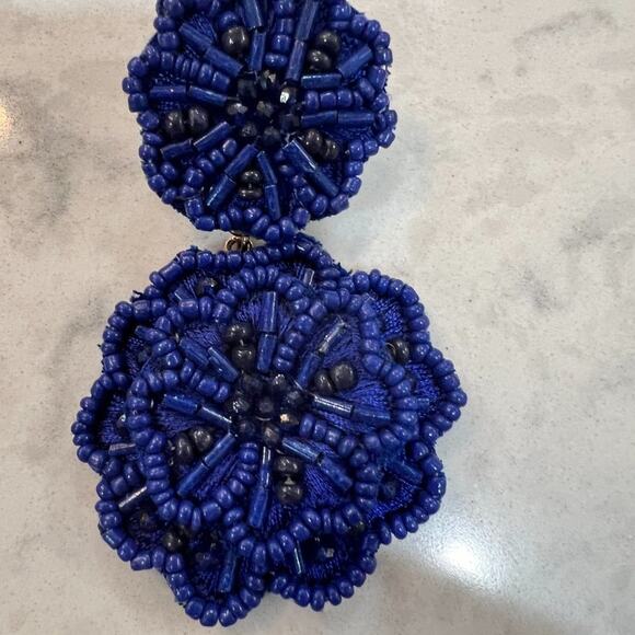 Blue Beaded post earrings - Picture 3 of 8